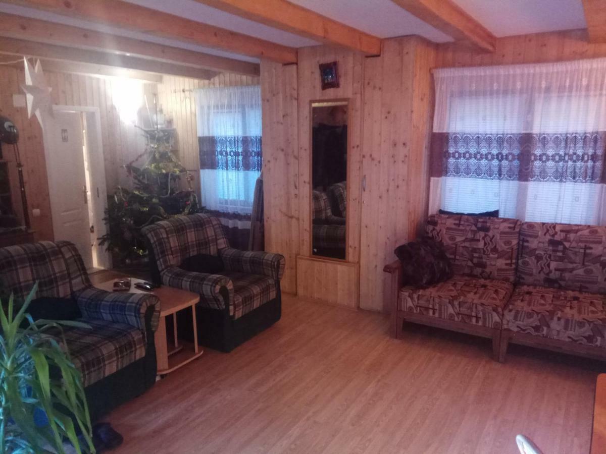 Casa Alexandru Hotell Azuga Exteriör bild
